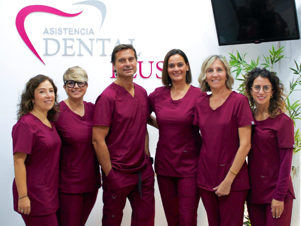 Asistencia Dental Plus — salud & medicina en Valencia