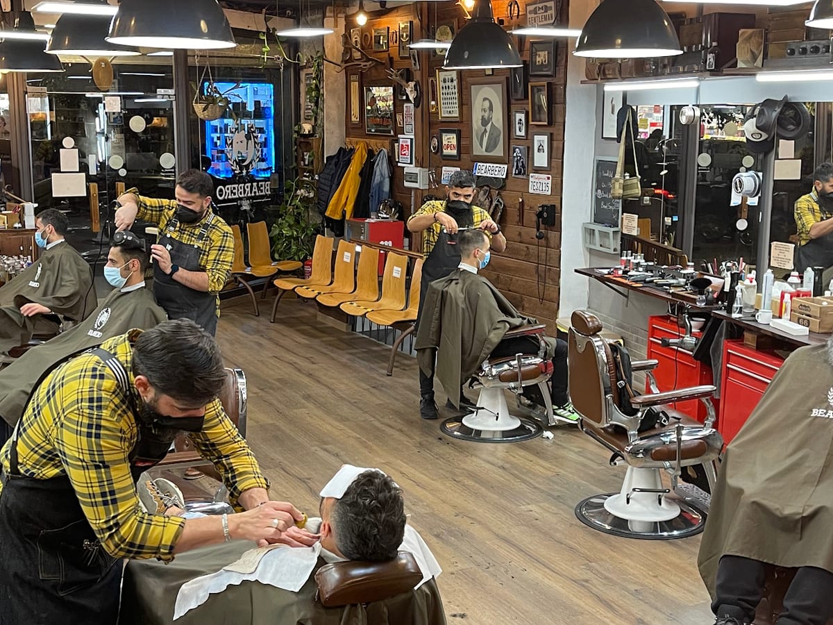 Barbería Bearbero Embajadores — belleza & estética en Madrid