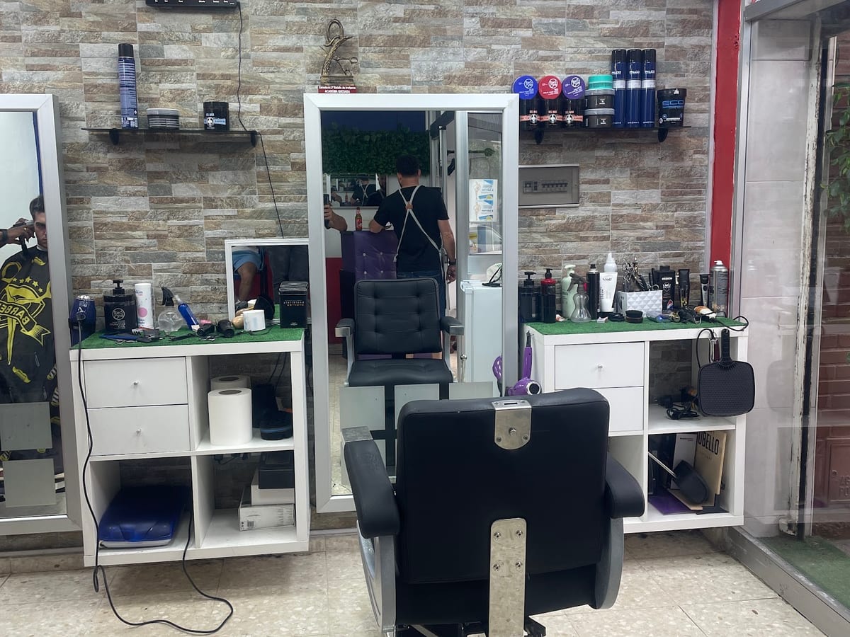 Barberos RD Mairena / Peluquería Barberia — foto 2