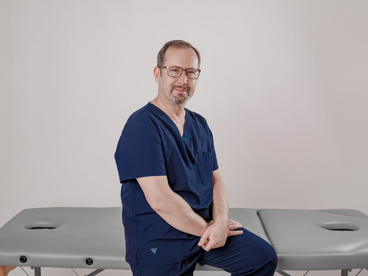 Carlos Del Valle Fisioterapia Consulta y Domicilio. Mis manos y experiencia para ti — salud & medicina en Málaga