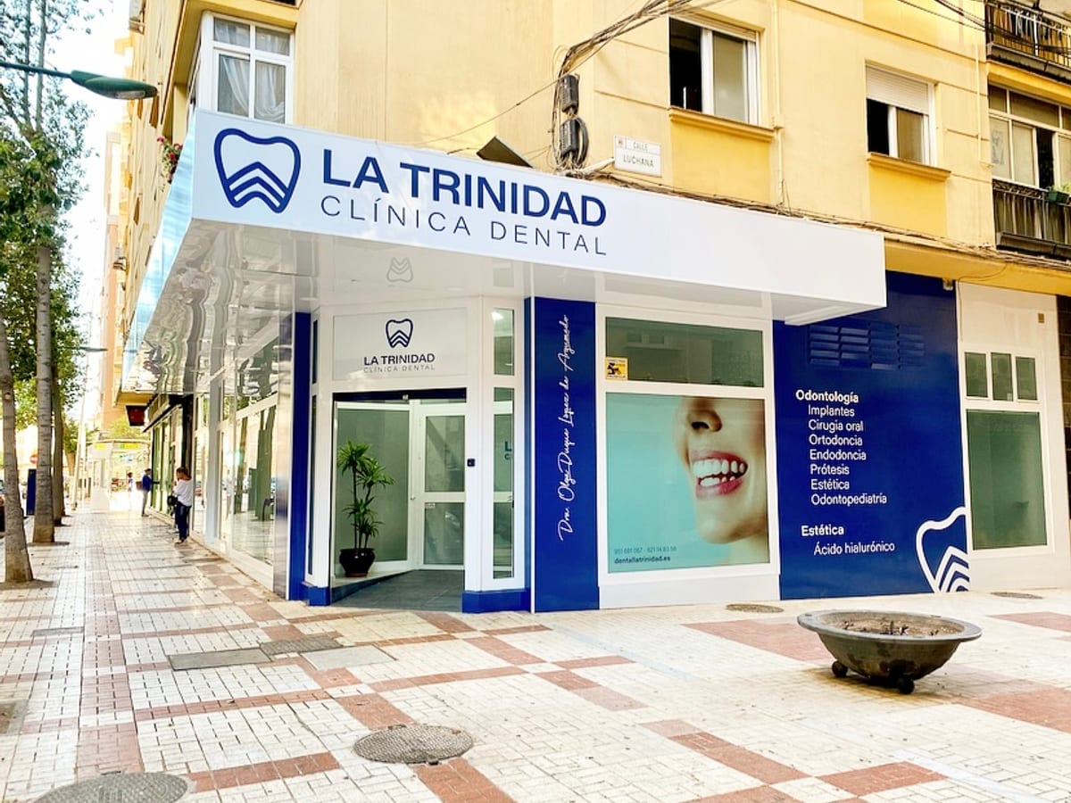 Clínica Dental La Trinidad — salud & medicina en Málaga