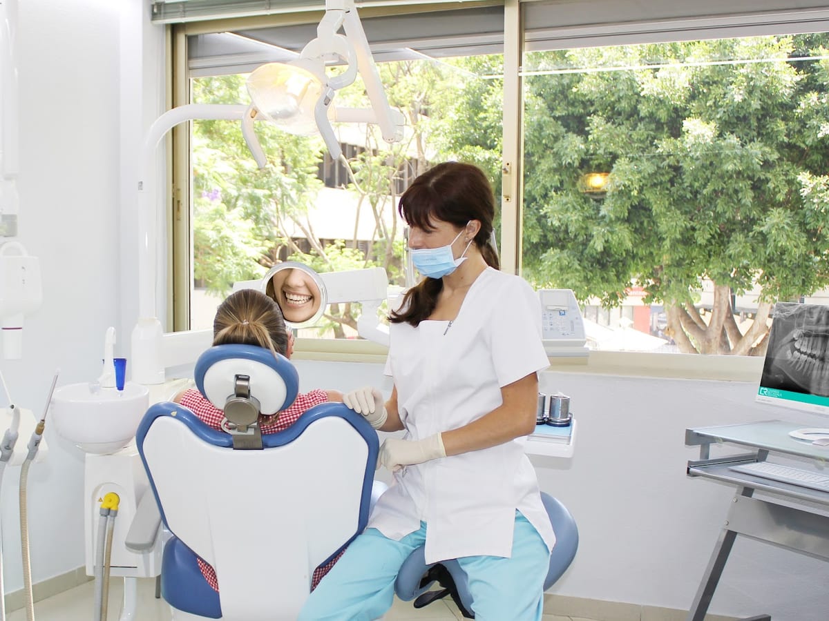 Clínica Dental Linares Recatalá — foto 2