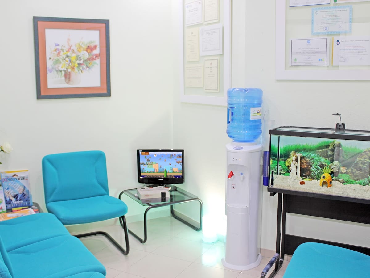 Clínica Dental Linares Recatalá — foto 3