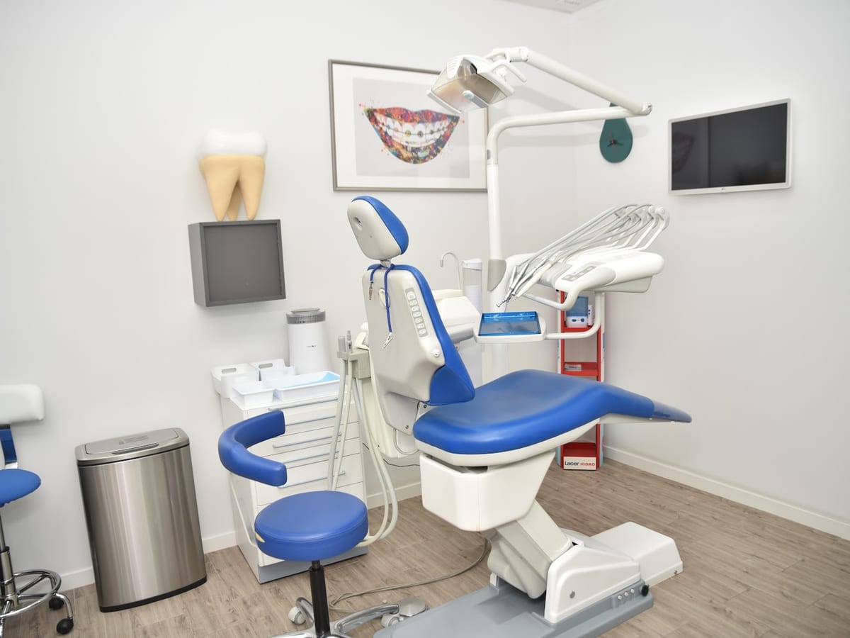Clínica Dental LINEA ORAL — foto 3