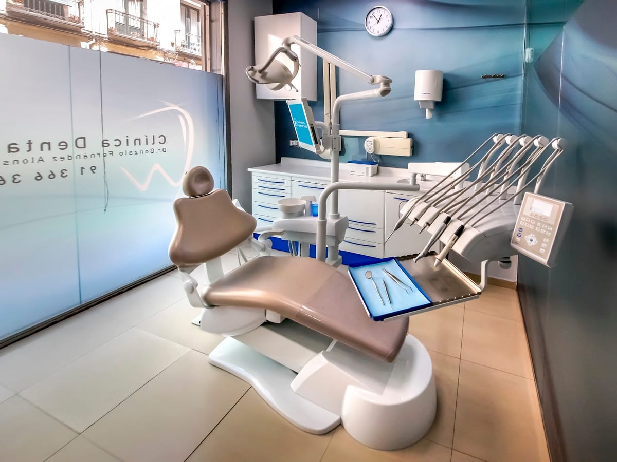 Clínica dental Puerta de Toledo — foto 3