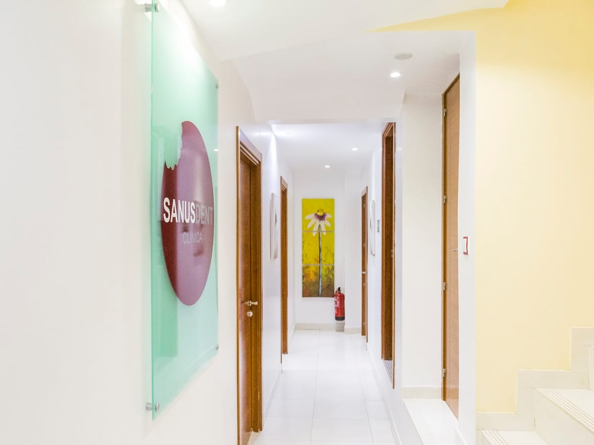 Clinica Dental Sanusdent — salud & medicina en Madrid