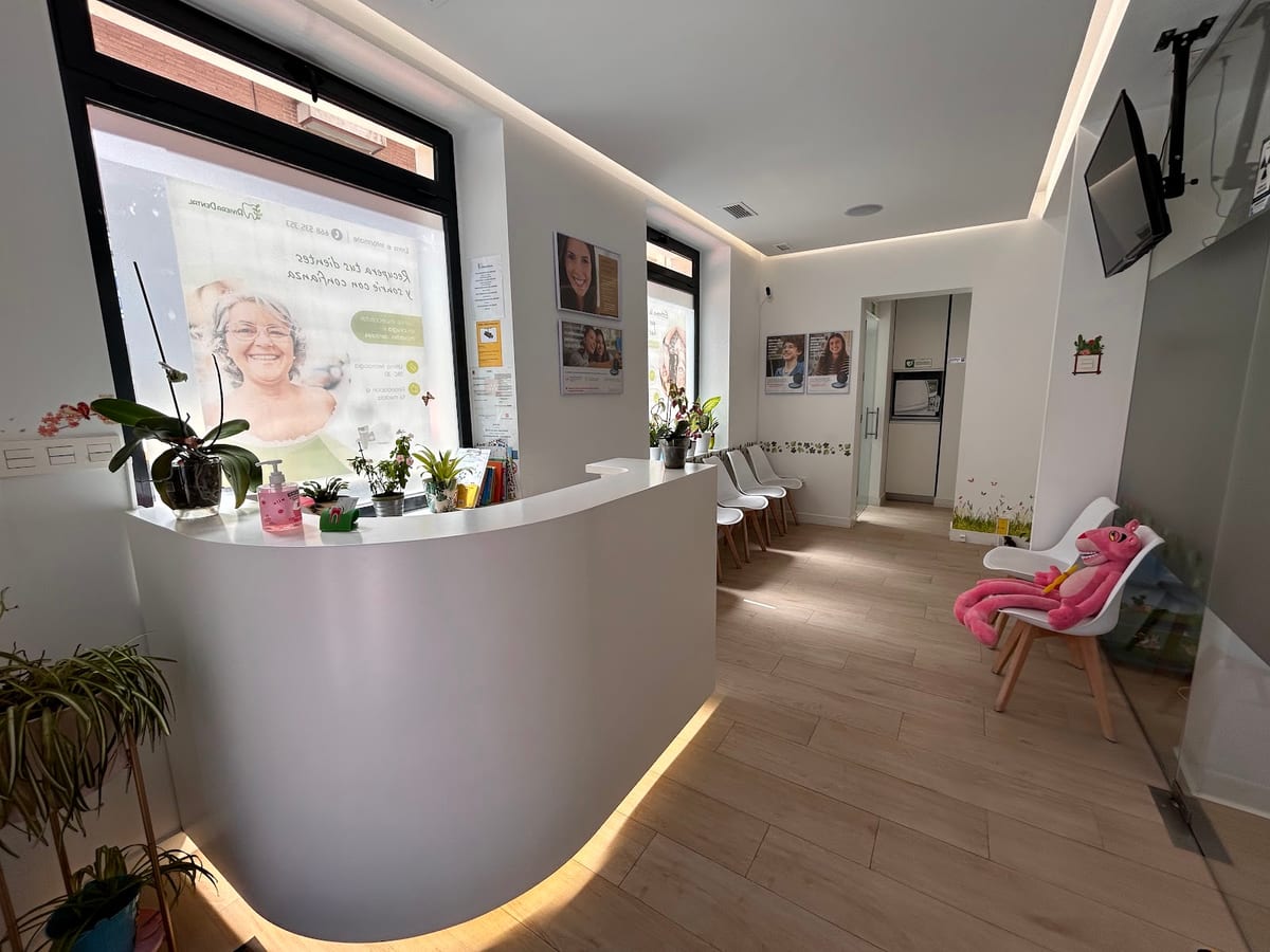 Clínica Riviera Dental — salud & medicina en Madrid