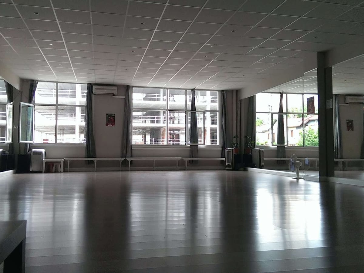 Escuela de baile BIZKAISALSA - Clases de salsa en Bilbao, Zouk, Bachata... — entretenimiento en Bilbao
