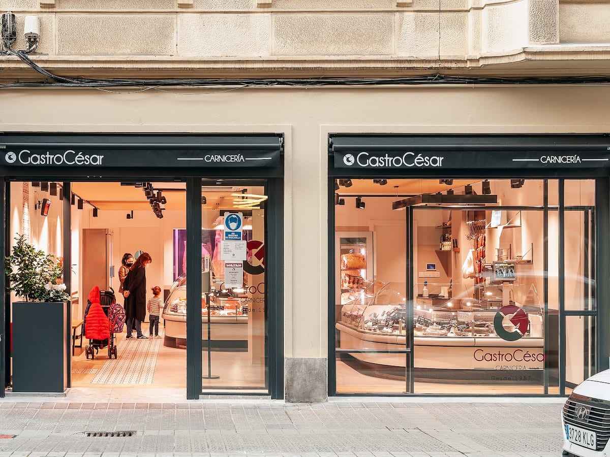 GASTROCESAR CARNICERIA S.L — tiendas latinas en Bilbao
