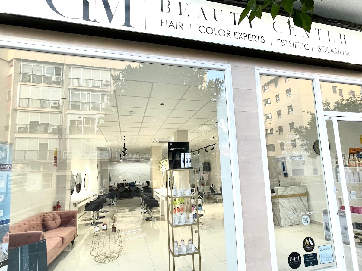 Gm Beauty Center Sevilla | Peluquería expertos en mechas y tratamientos capilar Sevilla — foto 2