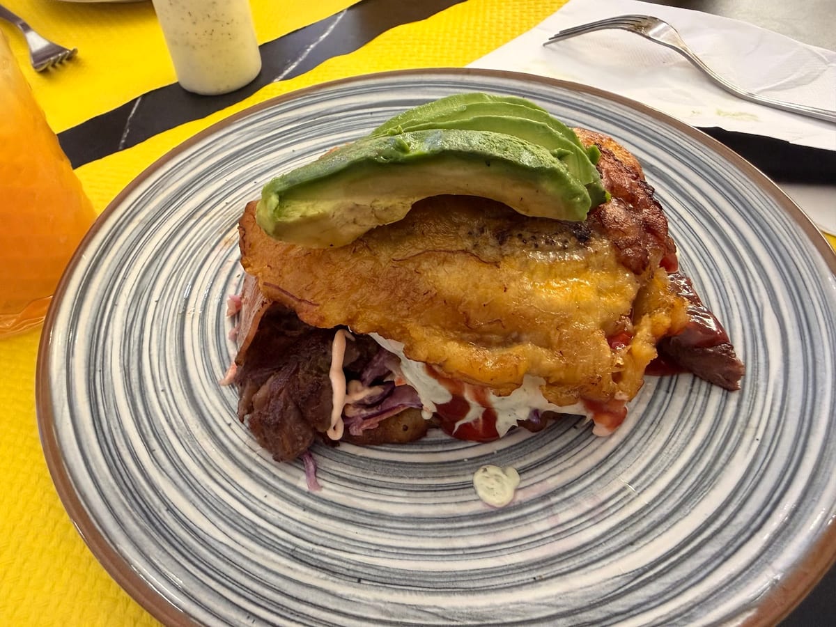 Issas comida venezolana Resto-bar — foto 3