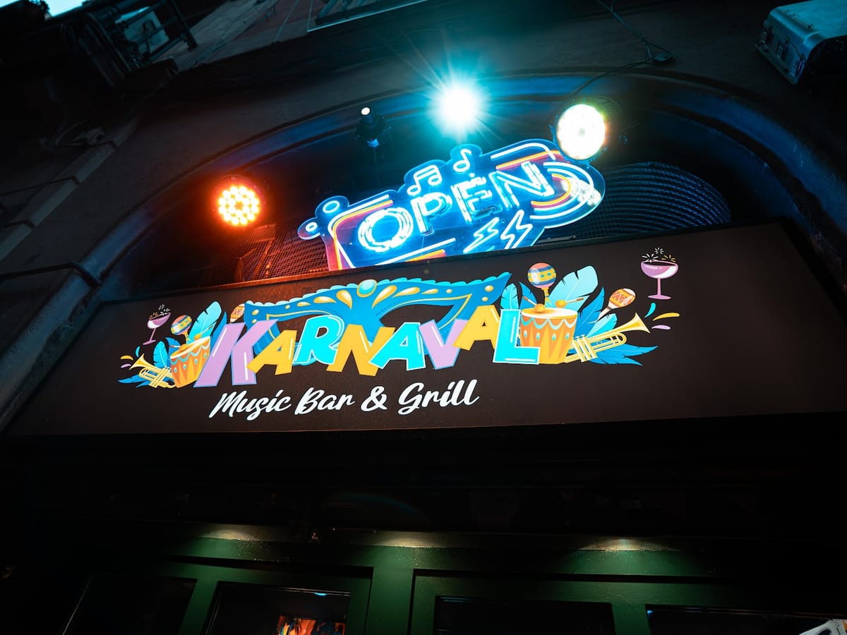 Karnaval - Music Bar and Grill | Bar restaurante musical latino — foto 3