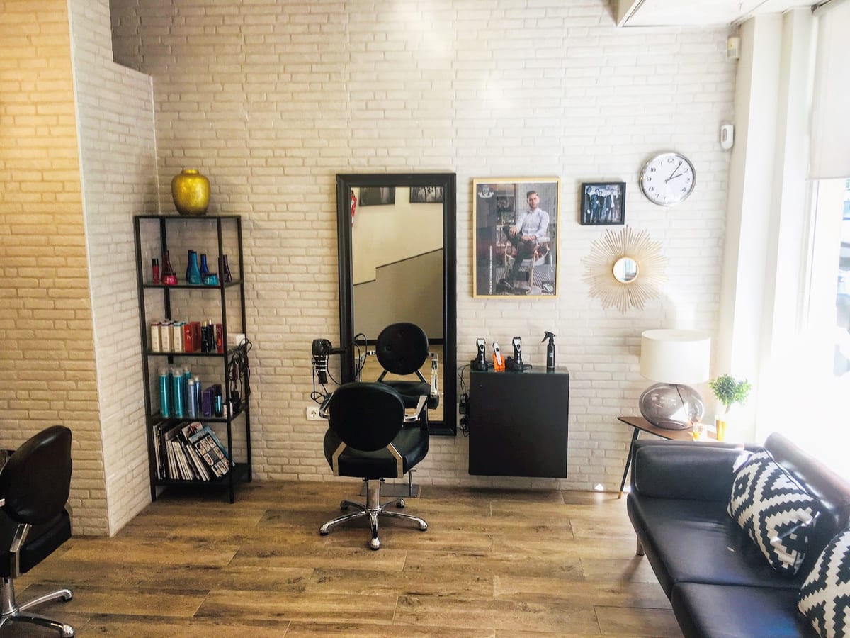 Ku4tro C Peluqueros — foto 3
