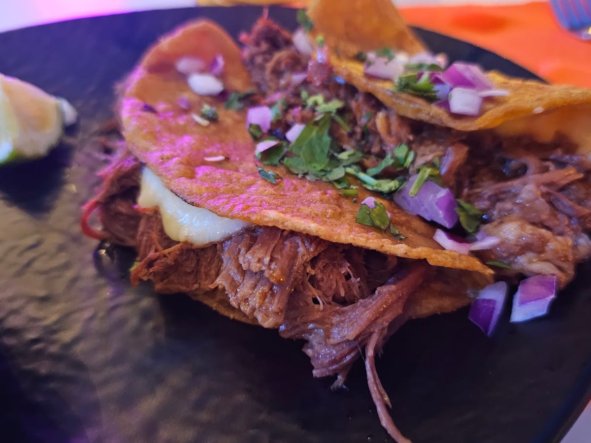 La Tia Juana Caballeros — foto 3