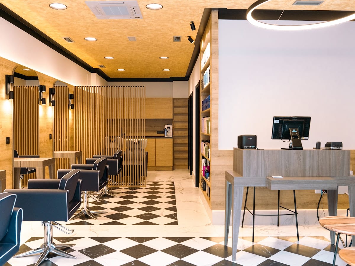 LaLatina Salones — belleza & estética en Bilbao
