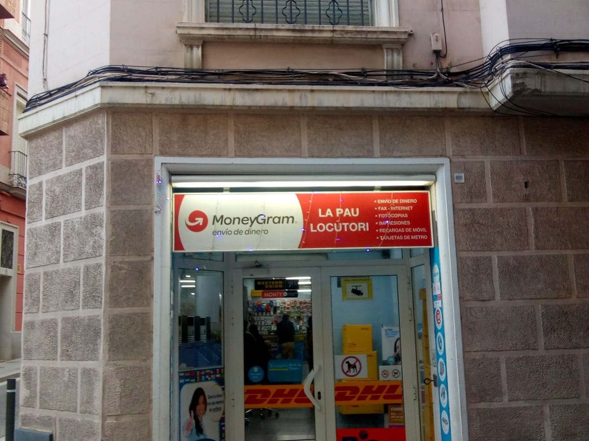 Locutorio | SIM, eSIM | Europhil | Monty Global & Ria Envios de Dinero y Recibir dinero — foto 3