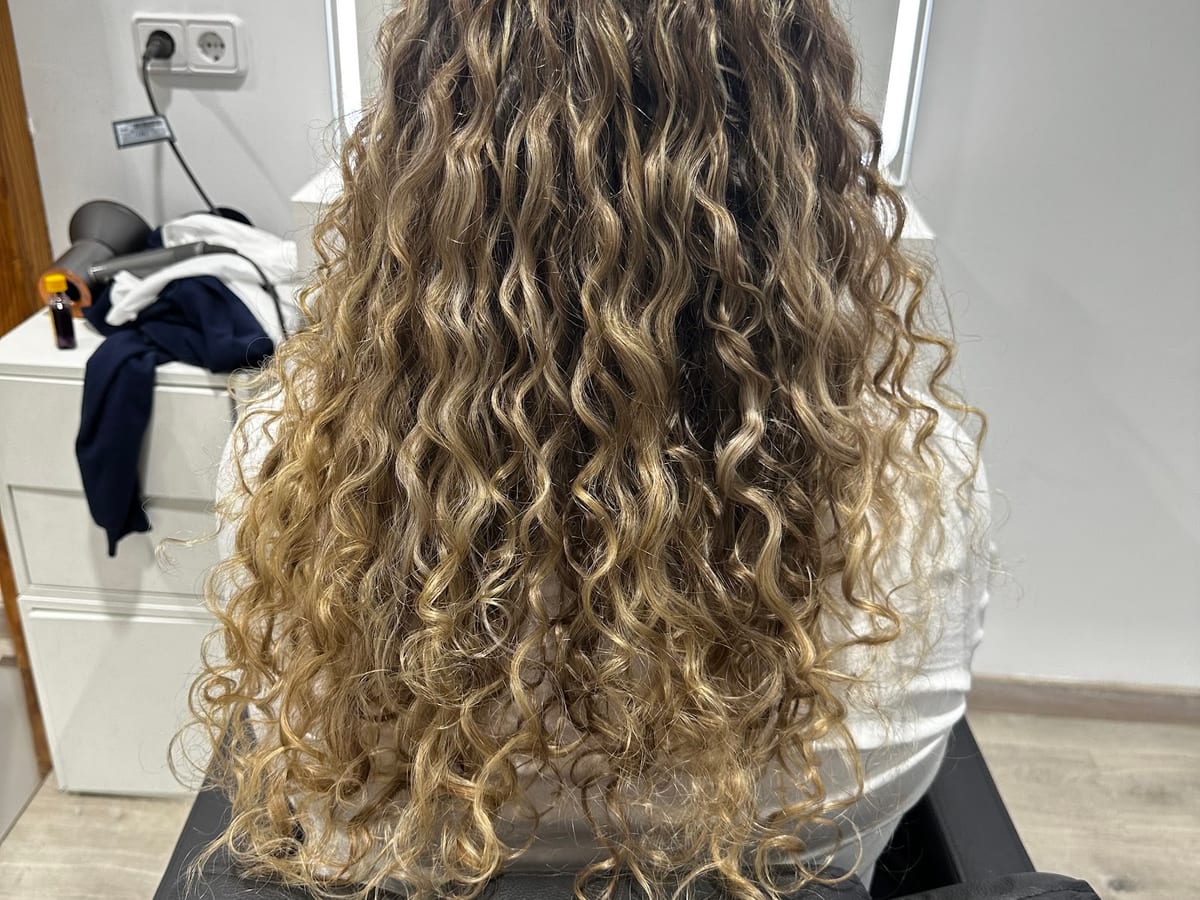 Mundo de Rizos Barcelona ✂ — belleza & estética en Barcelona