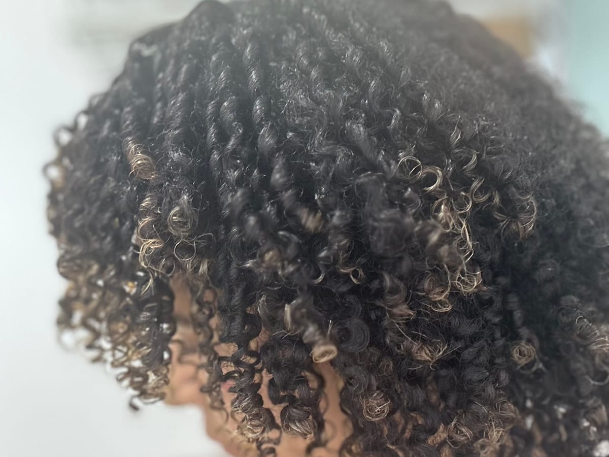 Mundo de Rizos Barcelona ✂ — foto 3
