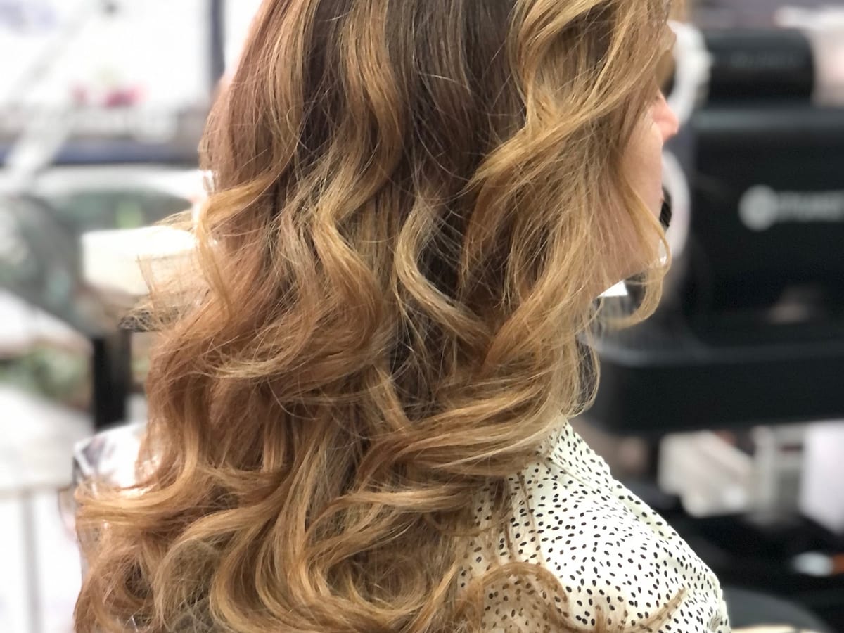 Peluquería y estética ROYLOS (microblading) — belleza & estética en Sevilla