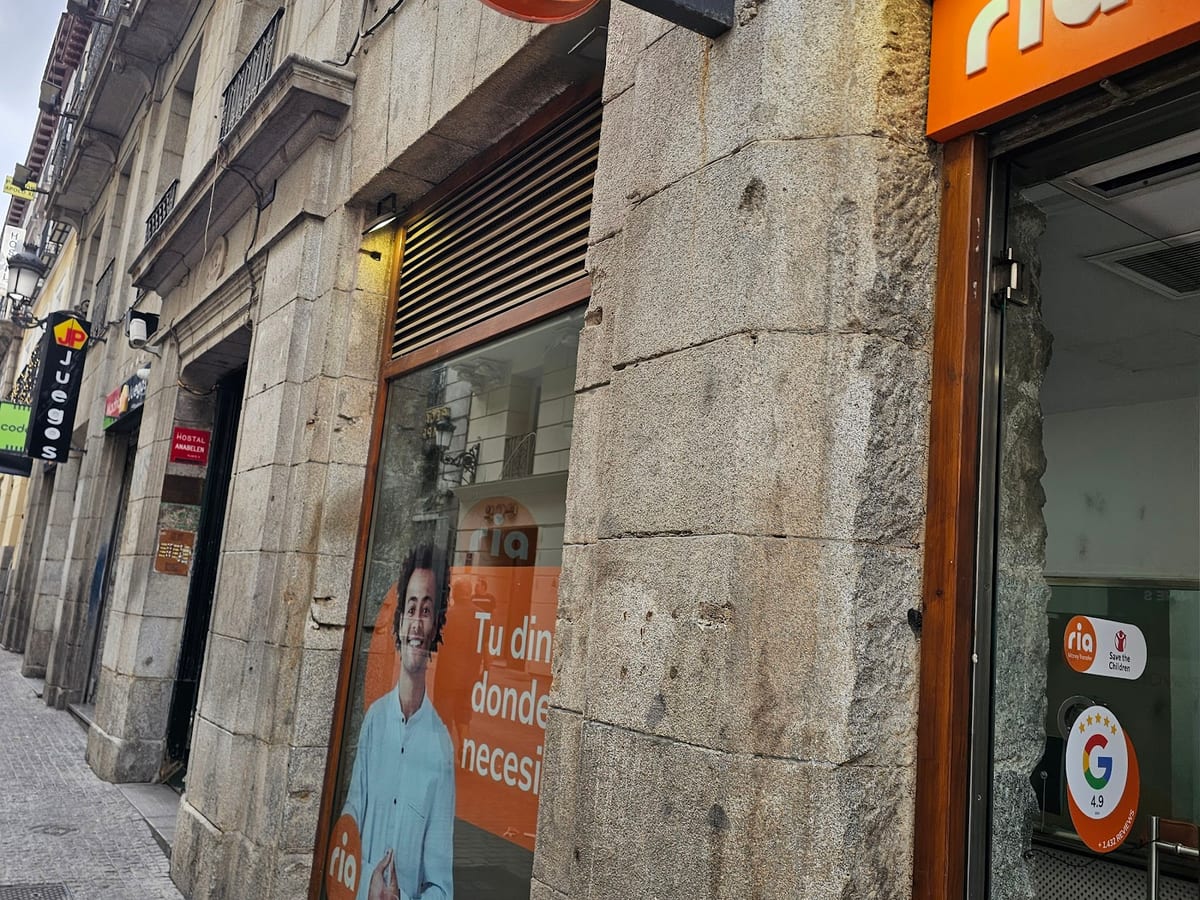 Ria Money Transfer & Currency Exchange — foto 3