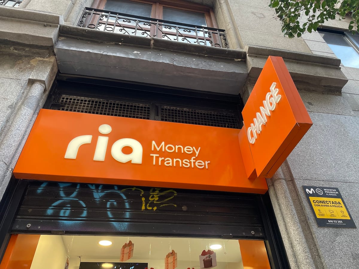 Ria Money Transfer & Currency Exchange — foto 3