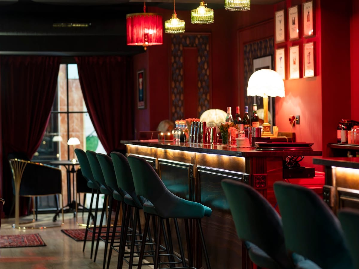 Speakeasy “The Pharmacy” — entretenimiento en Málaga