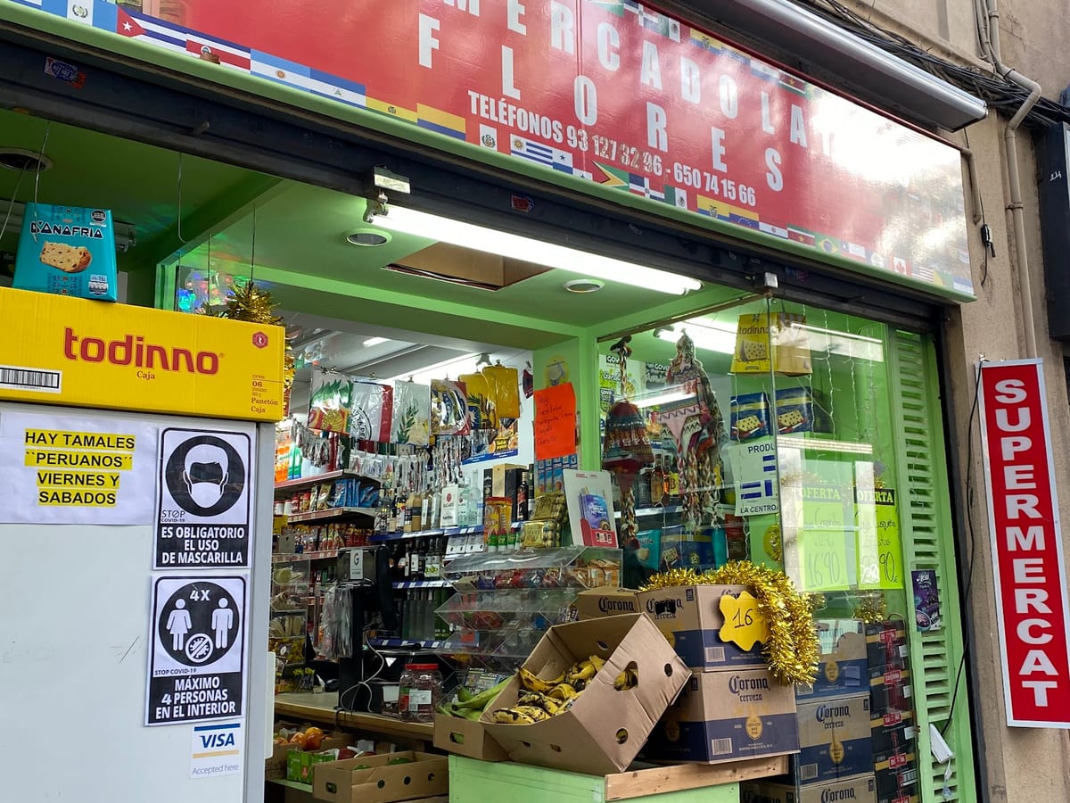 Super Latino Flores Sants — tiendas latinas en Barcelona