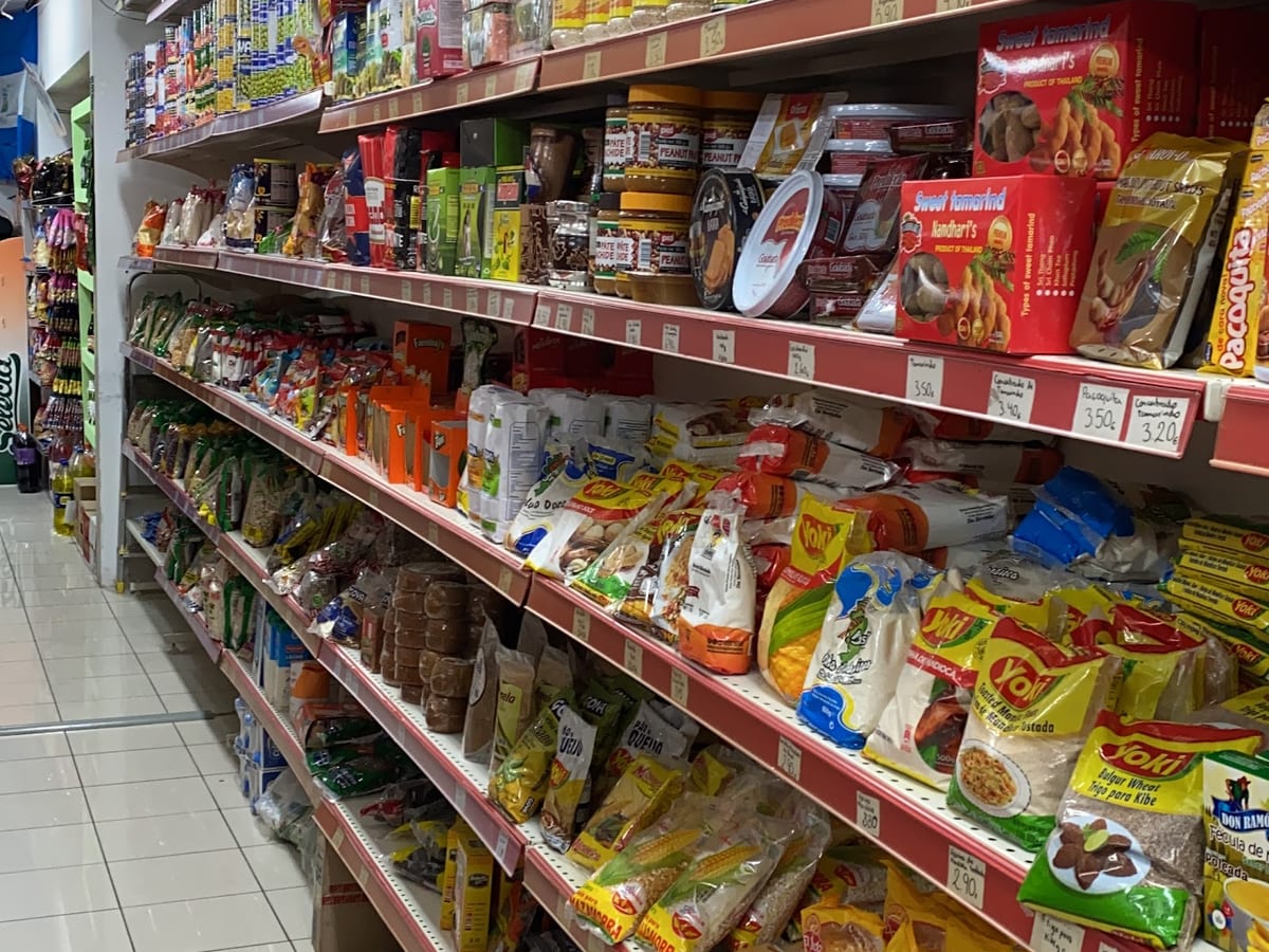 Super Latino Flores Sants — foto 3