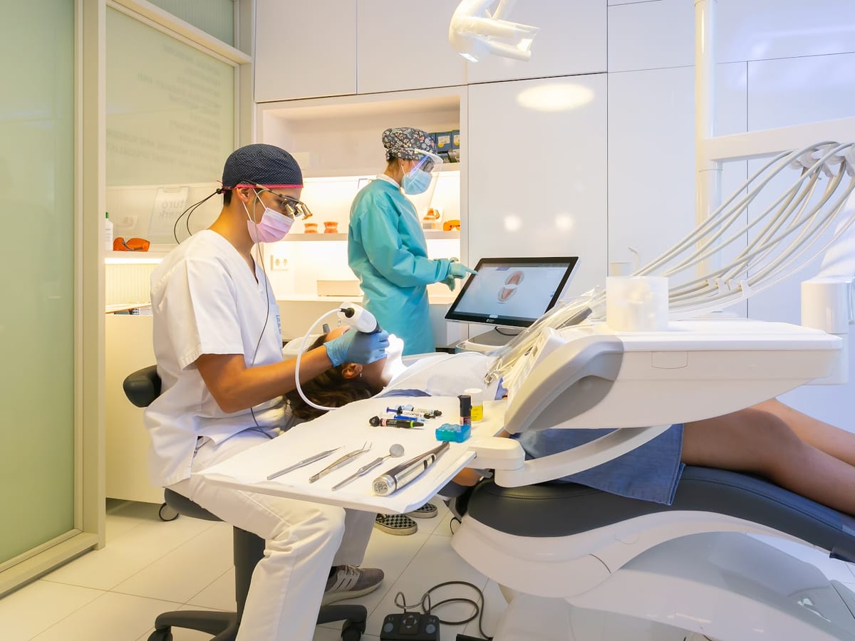 Turó Park Dental & Medical Center — foto 3